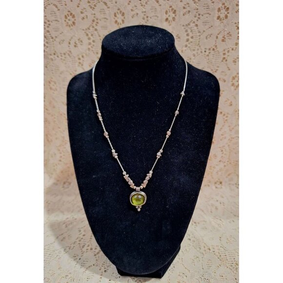 EUC Silpada Daintree Sterling Silver Necklace w/Green Stone Pendant - Picture 1 of 6